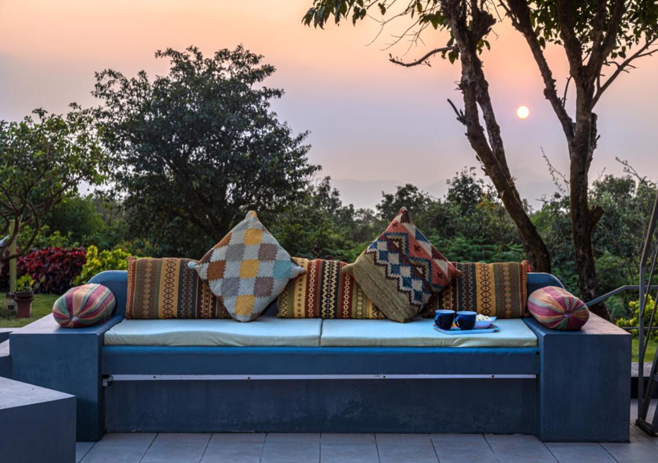 Saffronstays Aatman, Mahabaleshwar - Luxury Estate With Al-Fresco Dining Amidst Nature Exterior photo